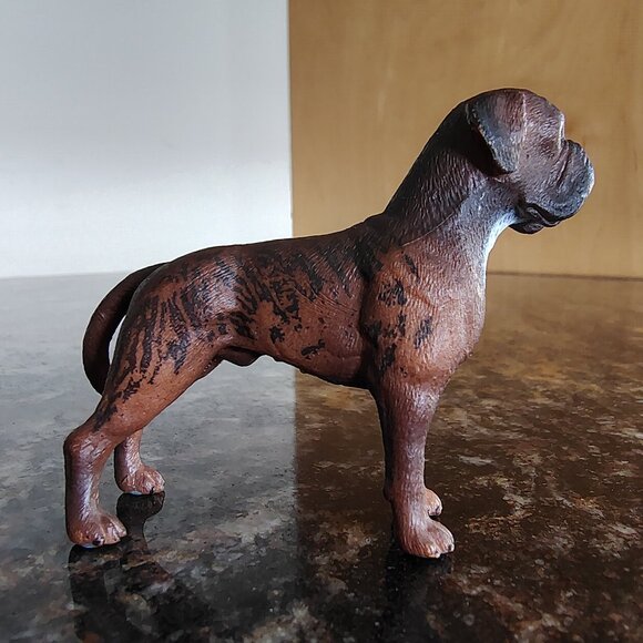 Schleich Retired Boxer Figurine - Picture 6 of 16